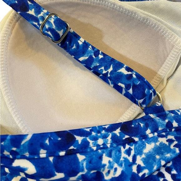 One Piece Swimsuit in Royal Blue & White Size 10 - Picture 11 of 13